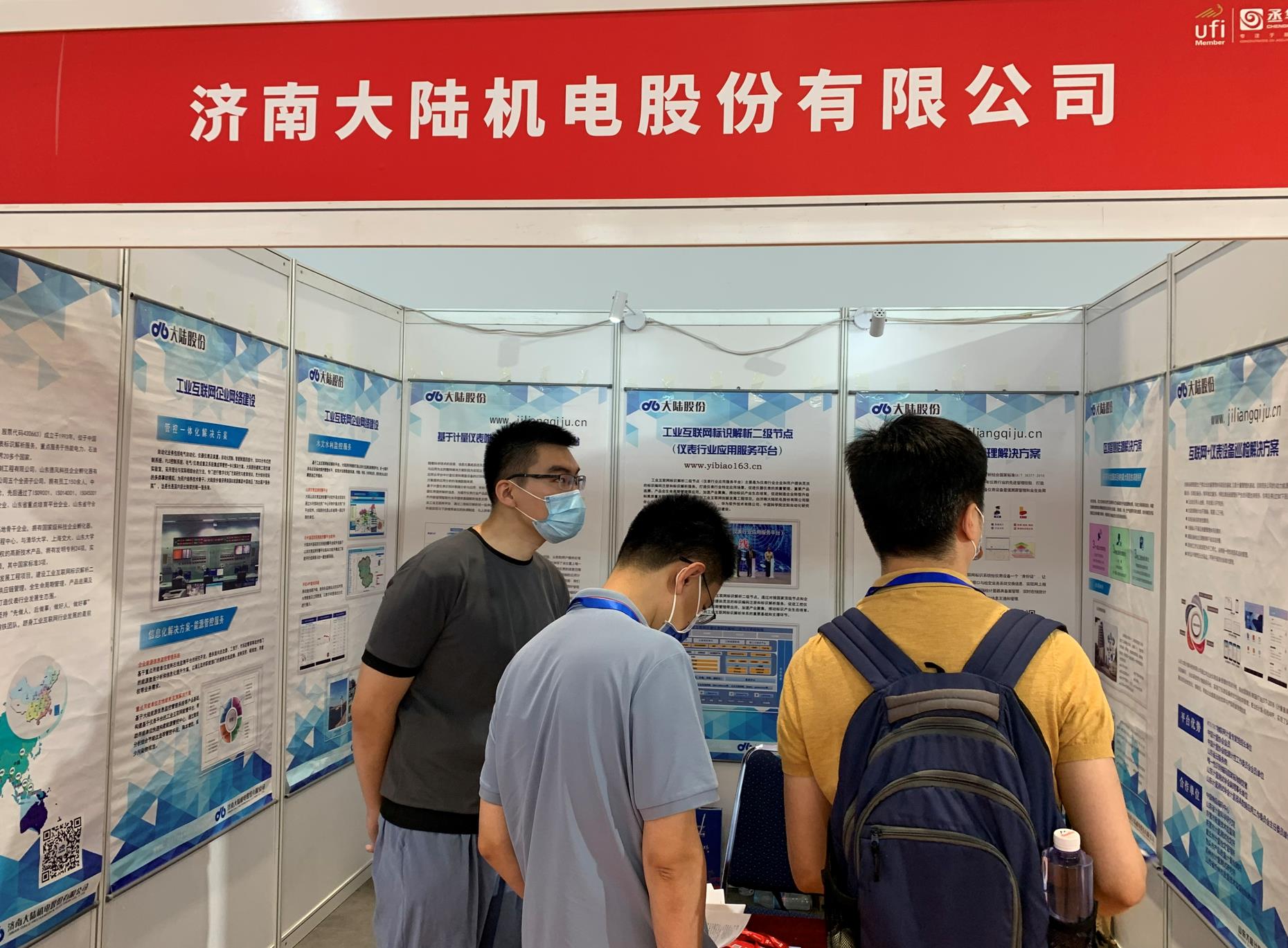 小体积2.jpg 小体积2.jpg