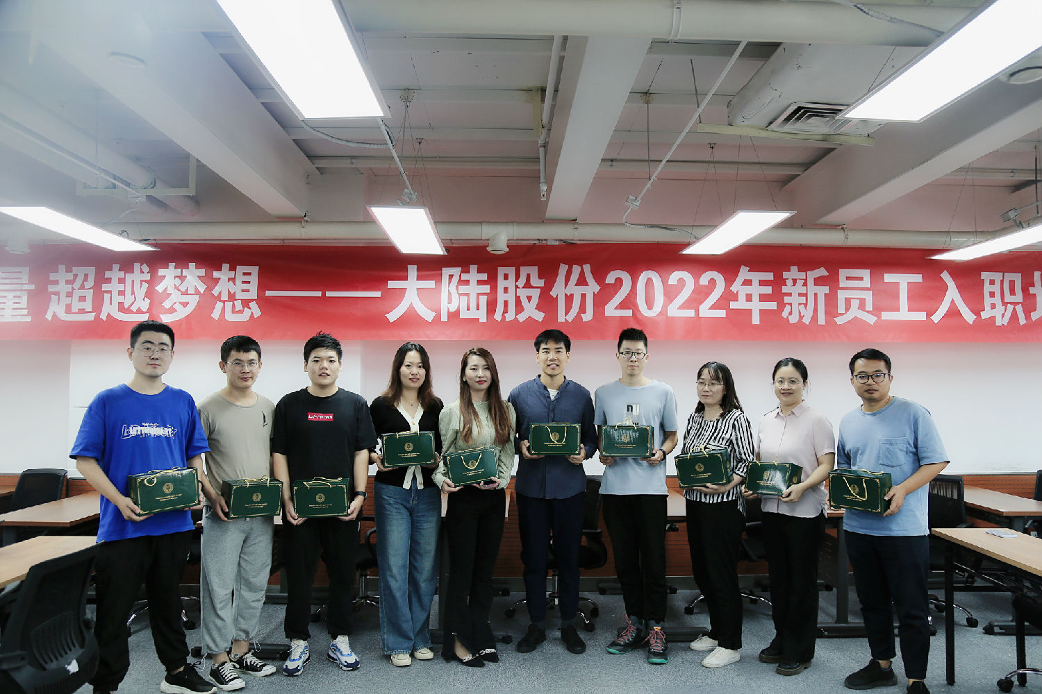 美图秀秀缩小.jpg 美图秀秀缩小.jpg